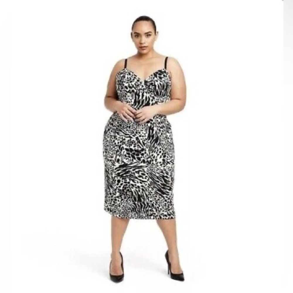 Plus Size Black and White Animal Print Midi Dress